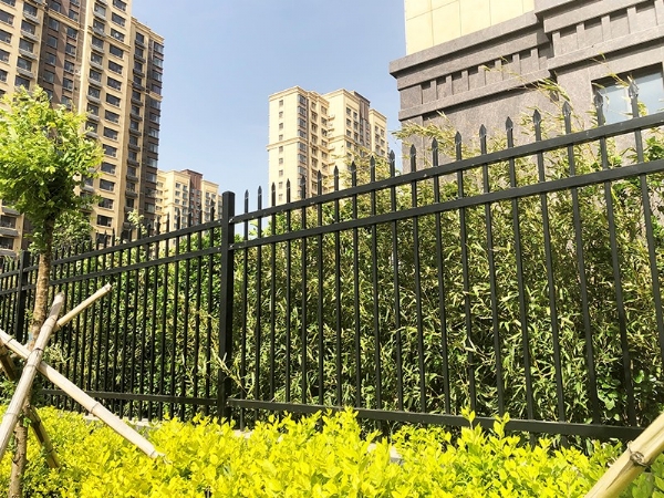 锌钢护栏